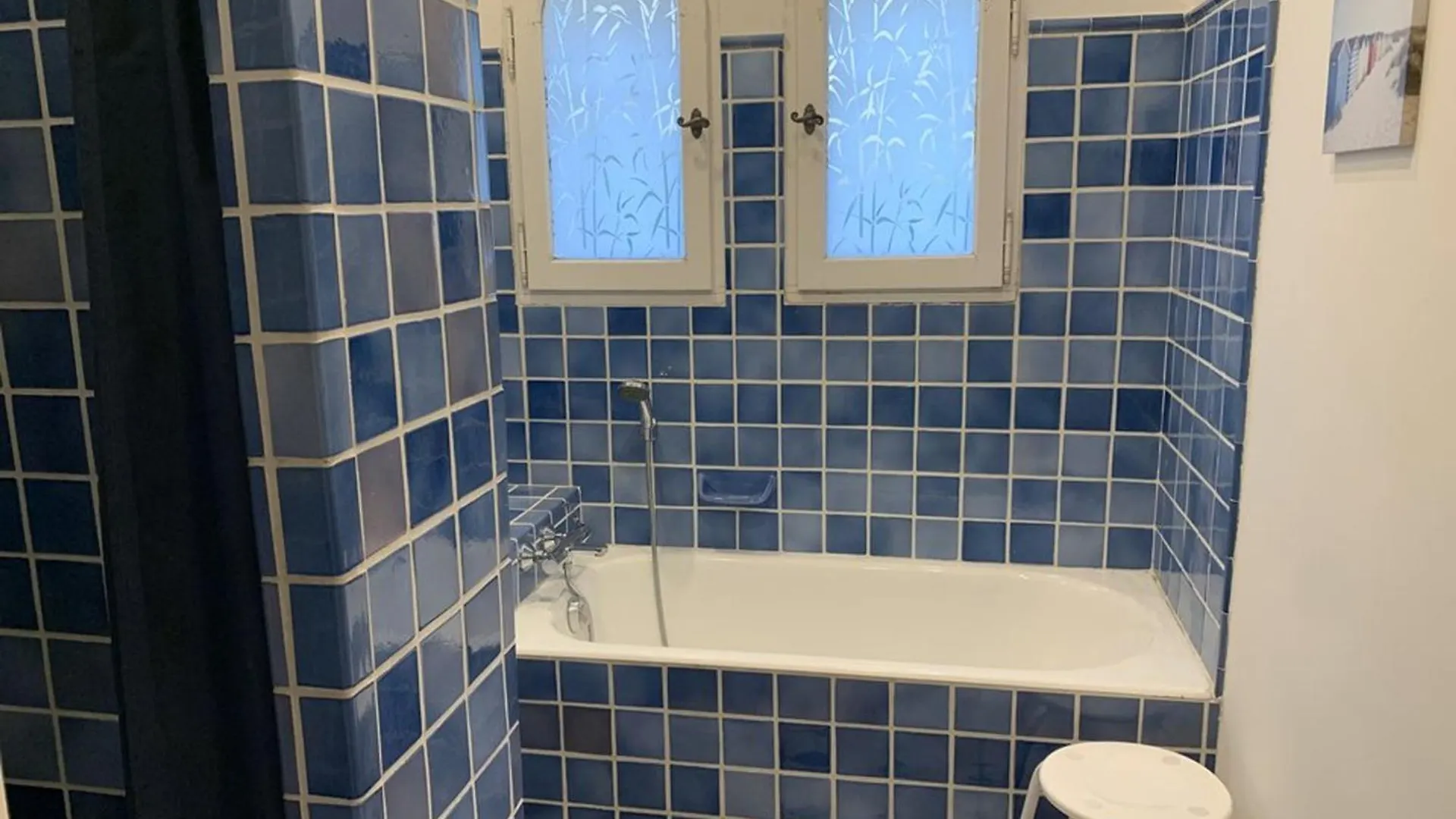 Villa A Hyeres Avec Piscine, Climatisation Et Wi-Fi, A 5 Min De La Plage - Fr-1-335-169